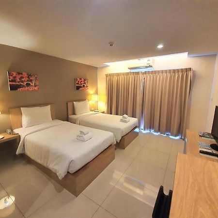 T5 Suites Pattaya Exterior photo