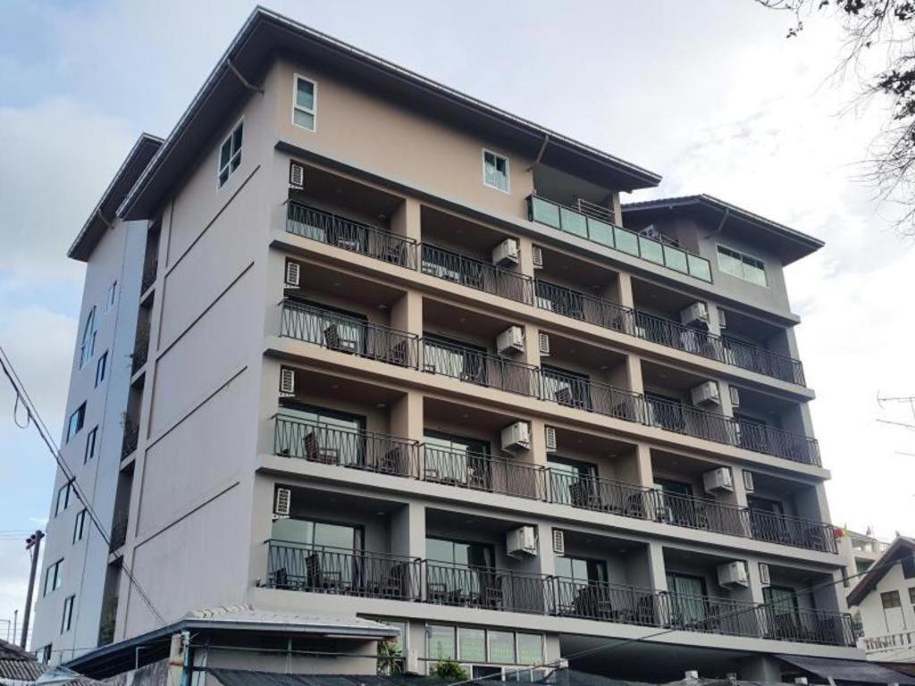 T5 Suites Pattaya Exterior photo