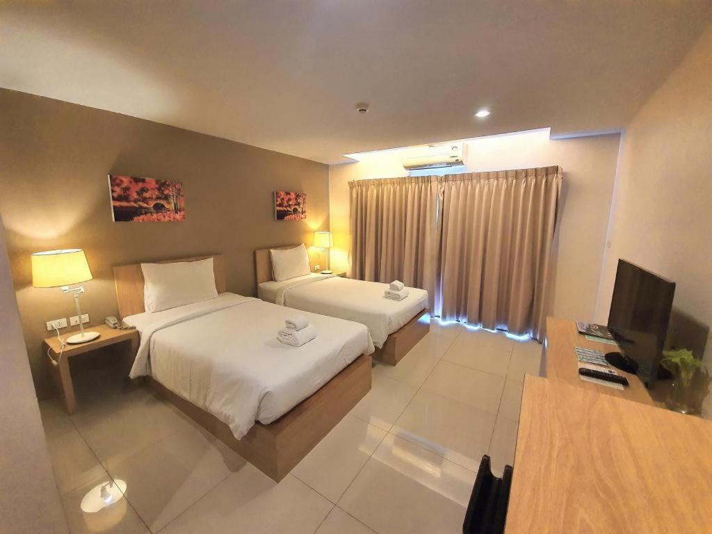 T5 Suites Pattaya Exterior photo