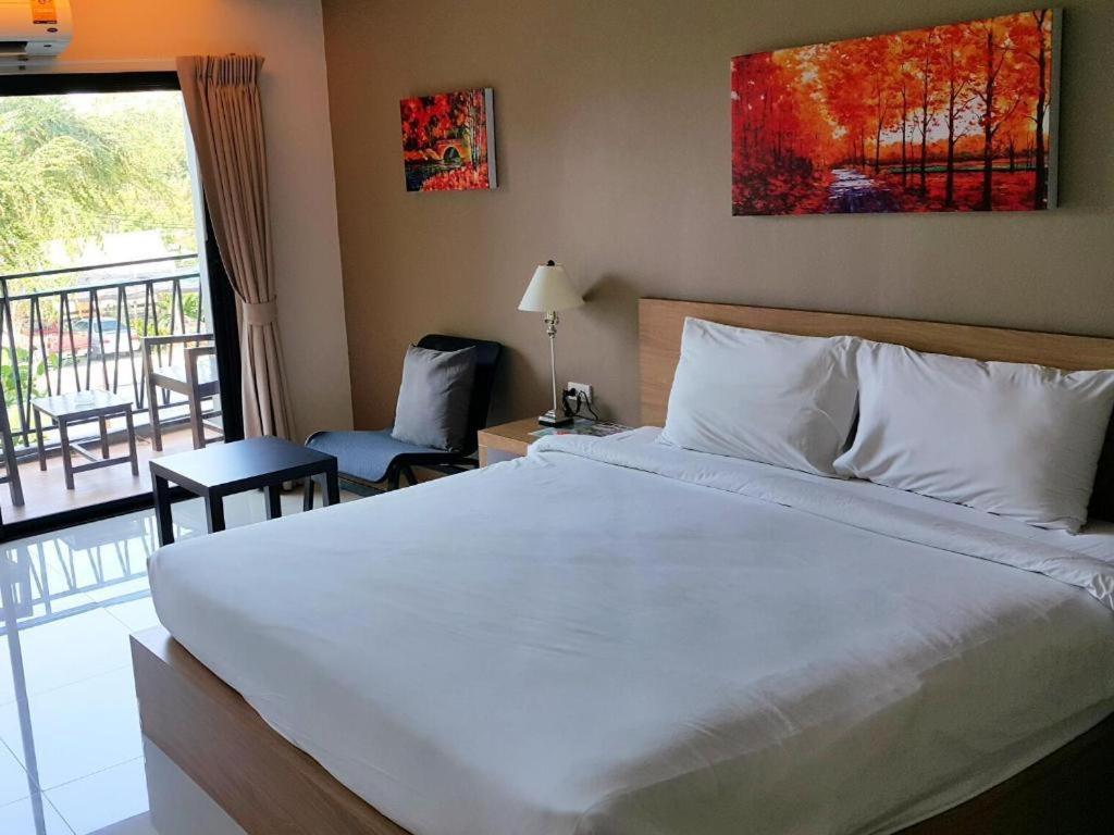 T5 Suites Pattaya Exterior photo