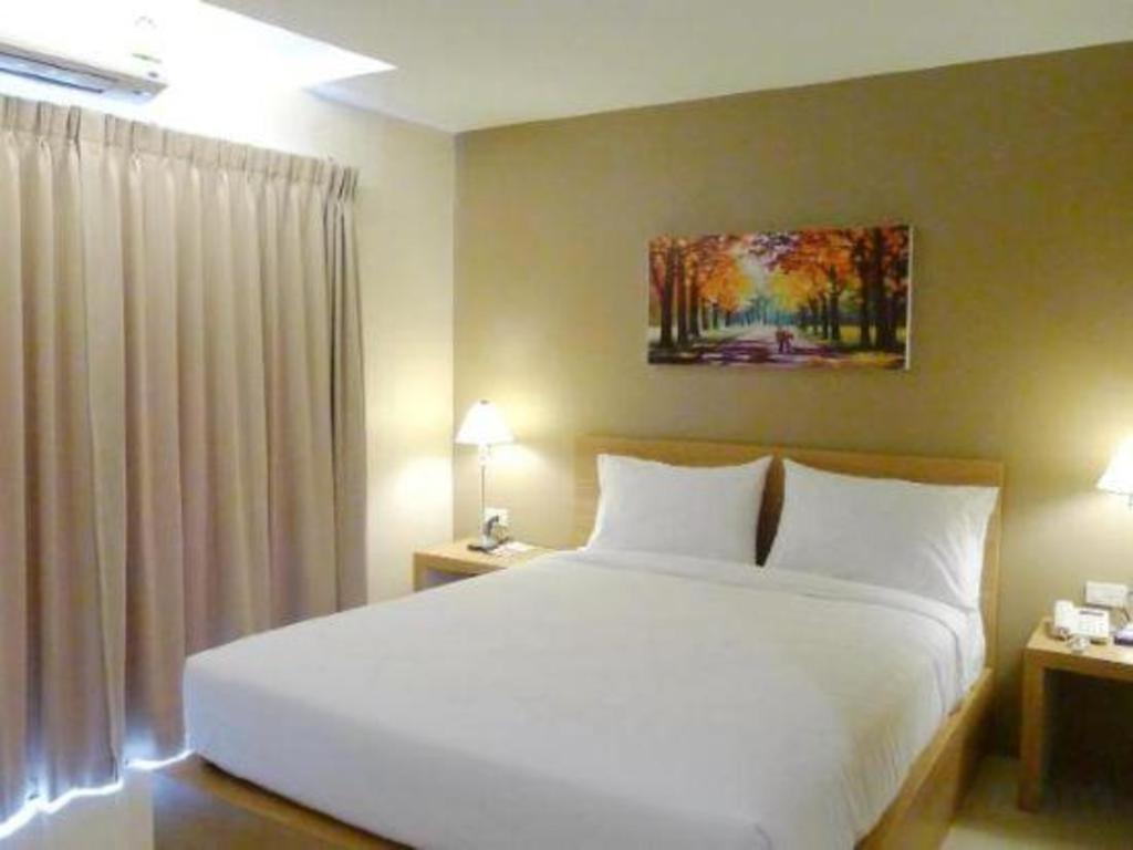 T5 Suites Pattaya Exterior photo